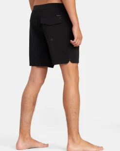 RVCA ANDERSON TRUNK 17