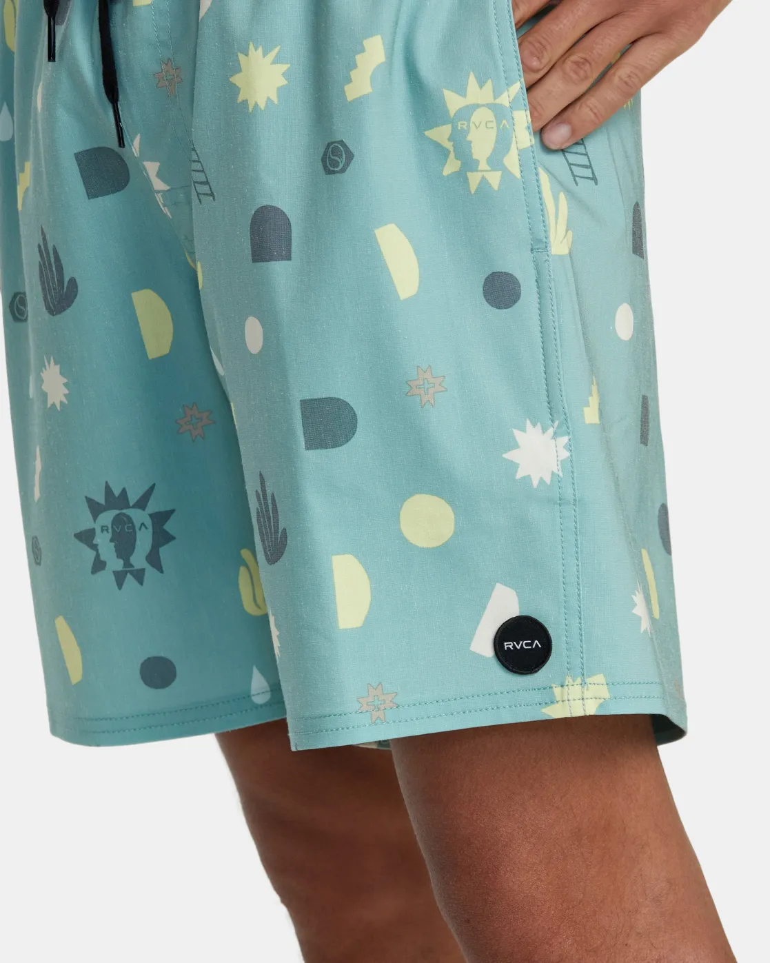 RVCA ATLAS ELASTIC WAIST 17" BOARDSHORTS Green Haze New