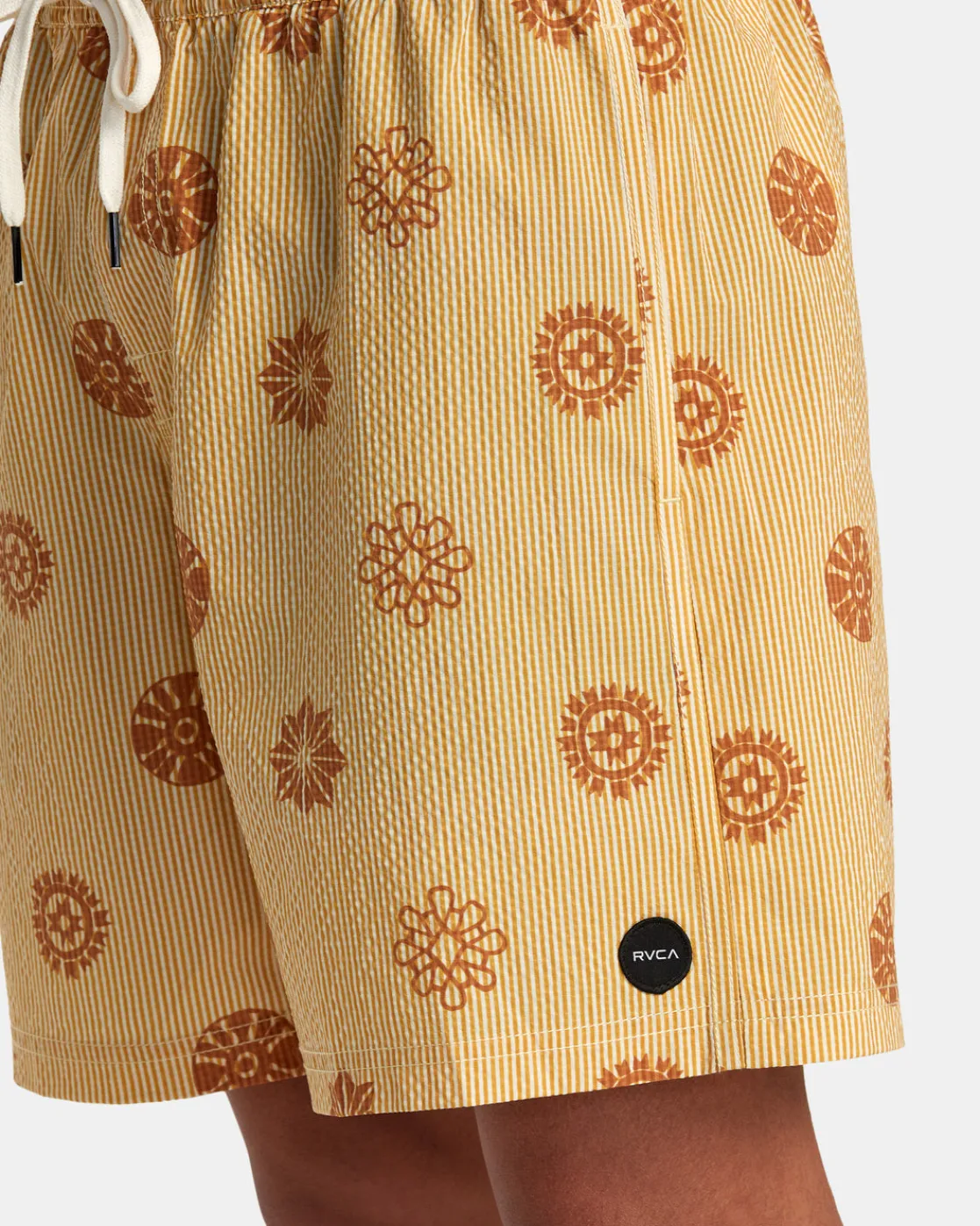 RVCA ENDLESS 17" ELASTIC WAIST SHORTS Gold Discount