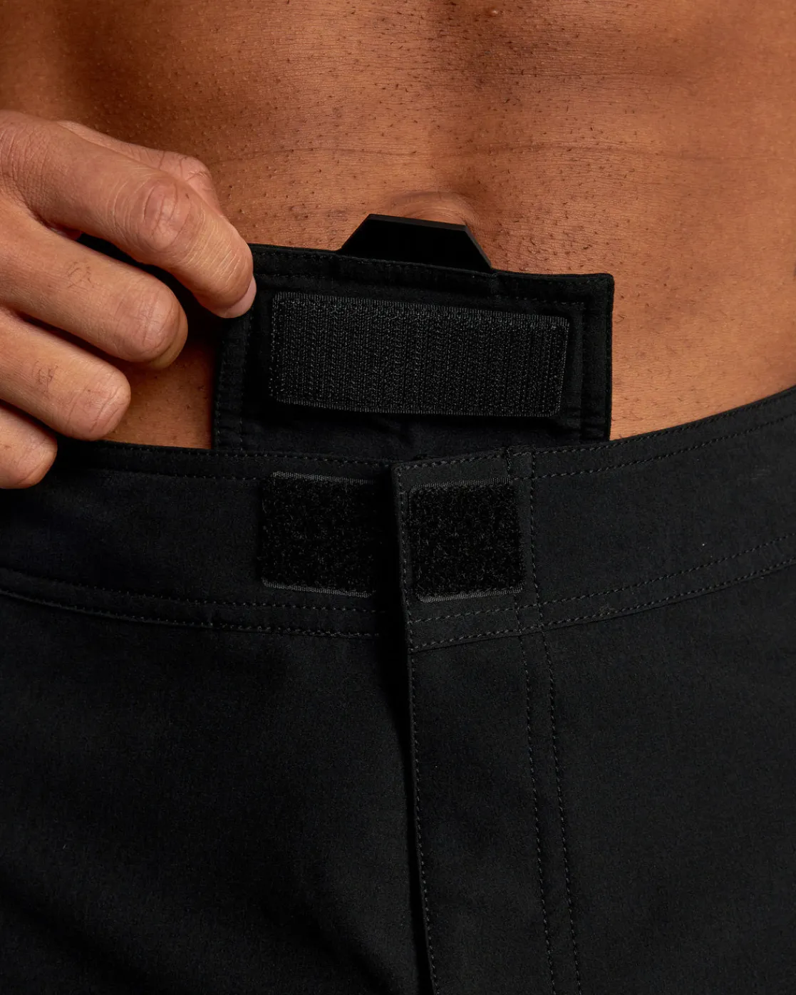 RVCA FIGHT 15" SCRAPPER SHORTS Black Hot