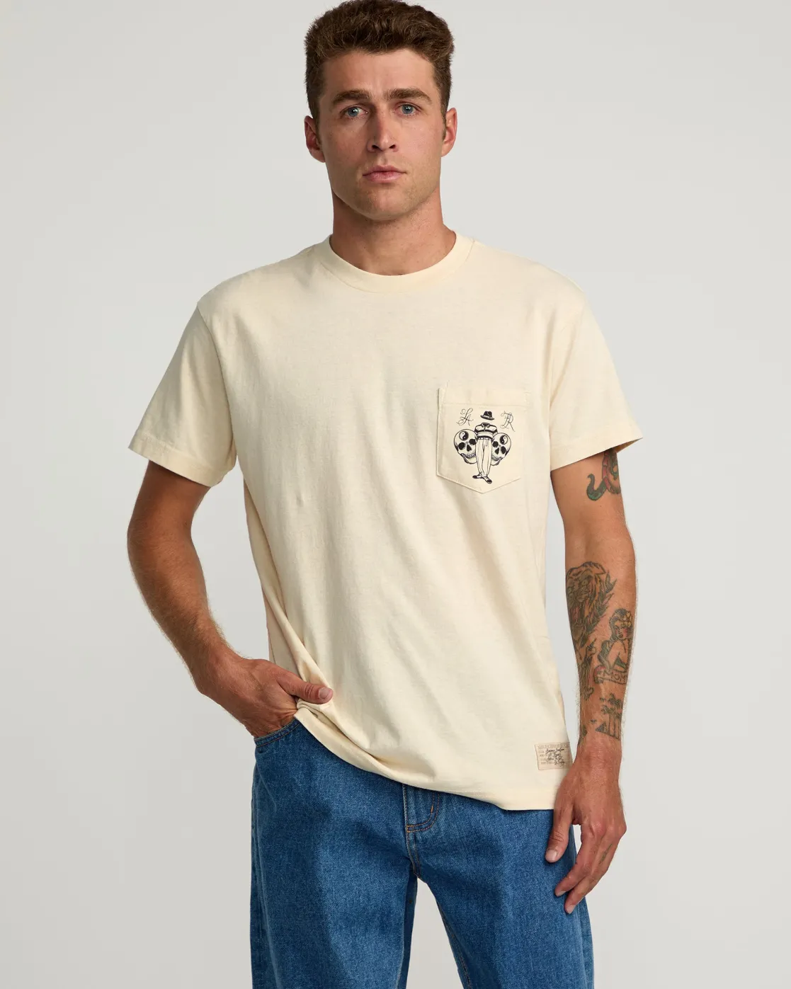 RVCA INVISIBLE MAN T-SHIRT Silver Bleach Clearance
