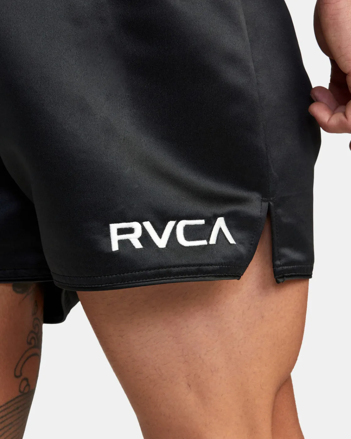 RVCA MUAY THAI MOD 15" BOXING SHORTS Black Sale