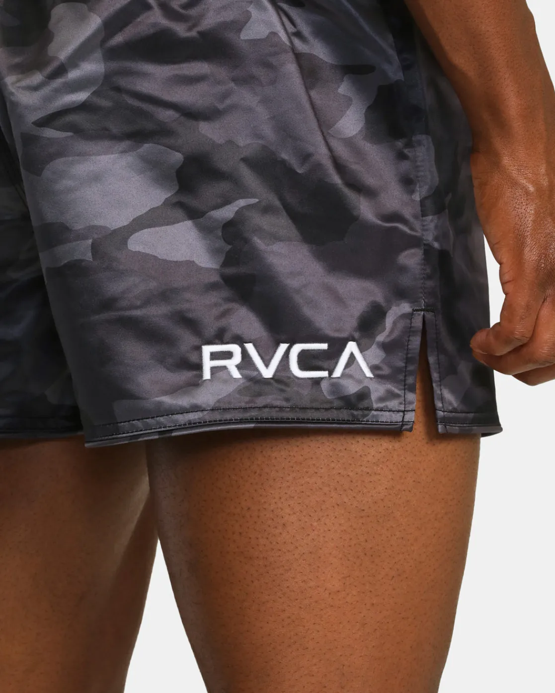 RVCA MUAY THAI MOD 15" BOXING SHORTS Camo Outlet
