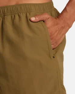 RVCA OUTSIDER BASECAMP 16