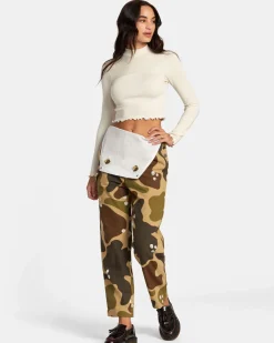 RVCA SAVED LONG SLEEVE LONG SLEEVE CROP TOP Latte Sale