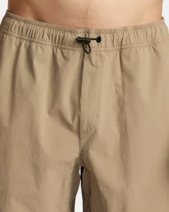 RVCA SPECTRUM TECH SHORT UTILITY SHORTS Dark Khaki Hot