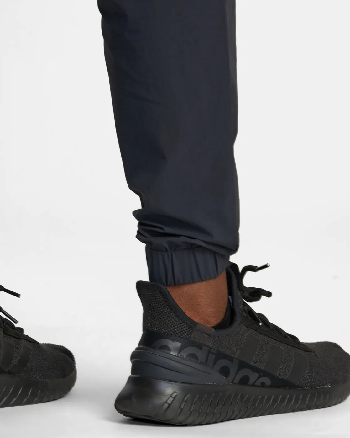 RVCA SPECTRUM TECH SLIM FIT PANTS Black Online