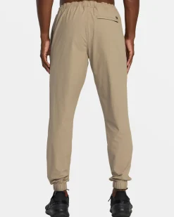 RVCA SPECTRUM TECH SLIM FIT PANTS Dark Khaki Hot