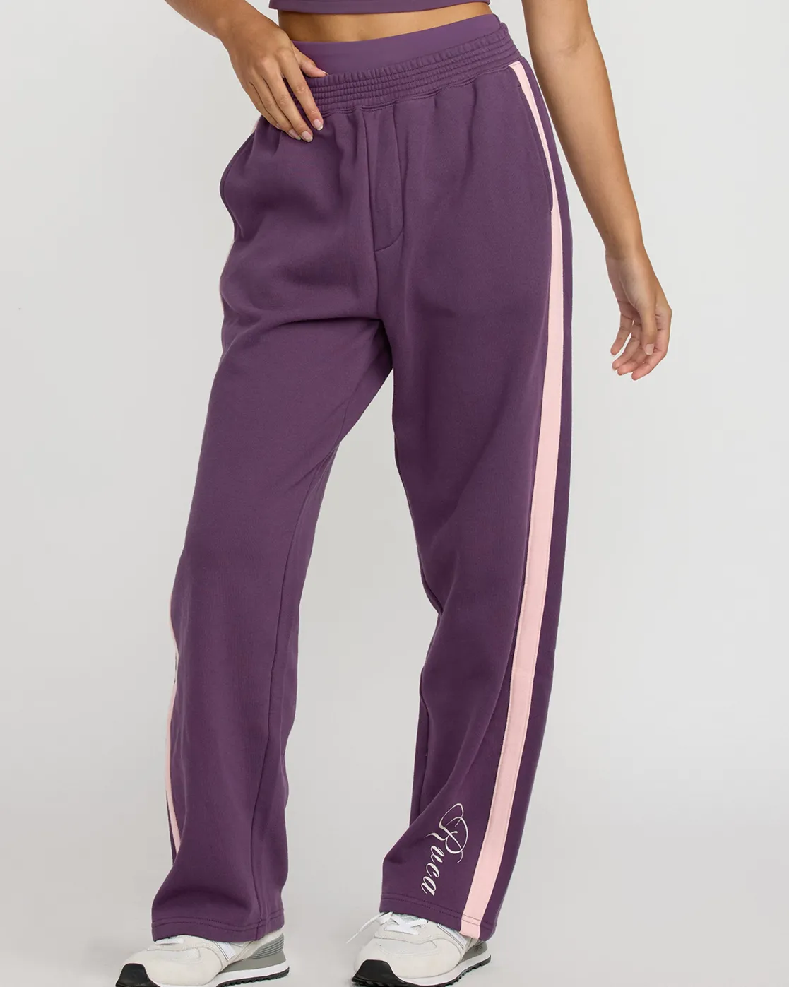 RVCA SPORT FLEECE PANT Plum Ash New