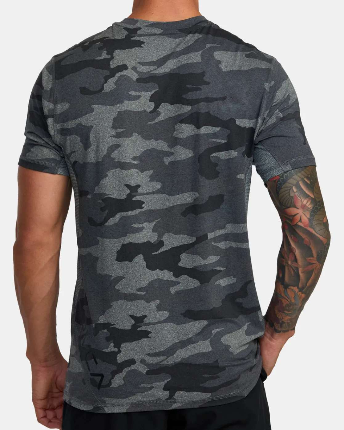 RVCA SPORT VENT PERFORMANCE TEE Camo New