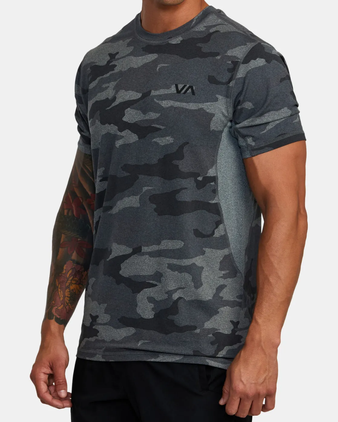 RVCA SPORT VENT PERFORMANCE TEE Camo New