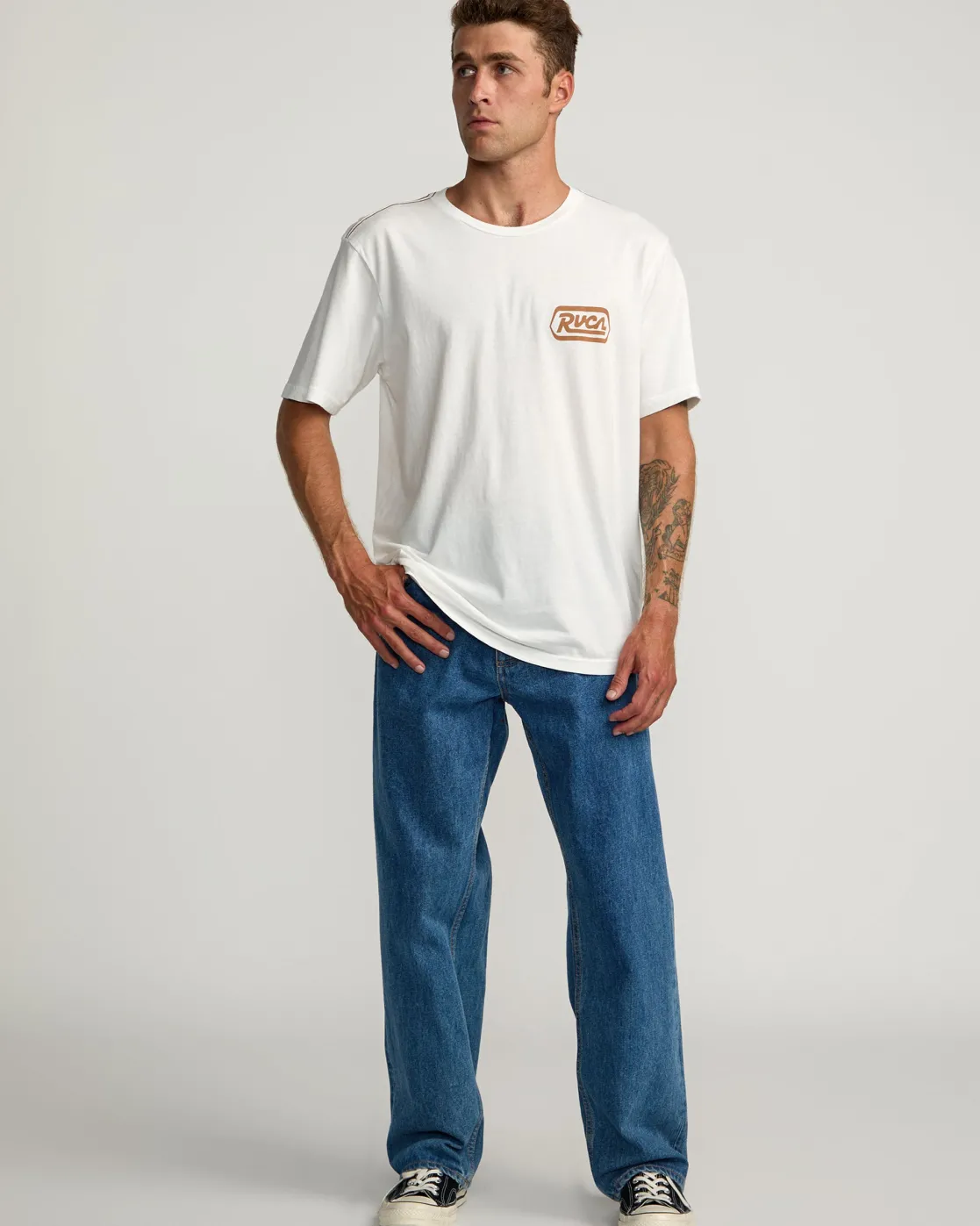 RVCA STATION TEE Antique White Hot