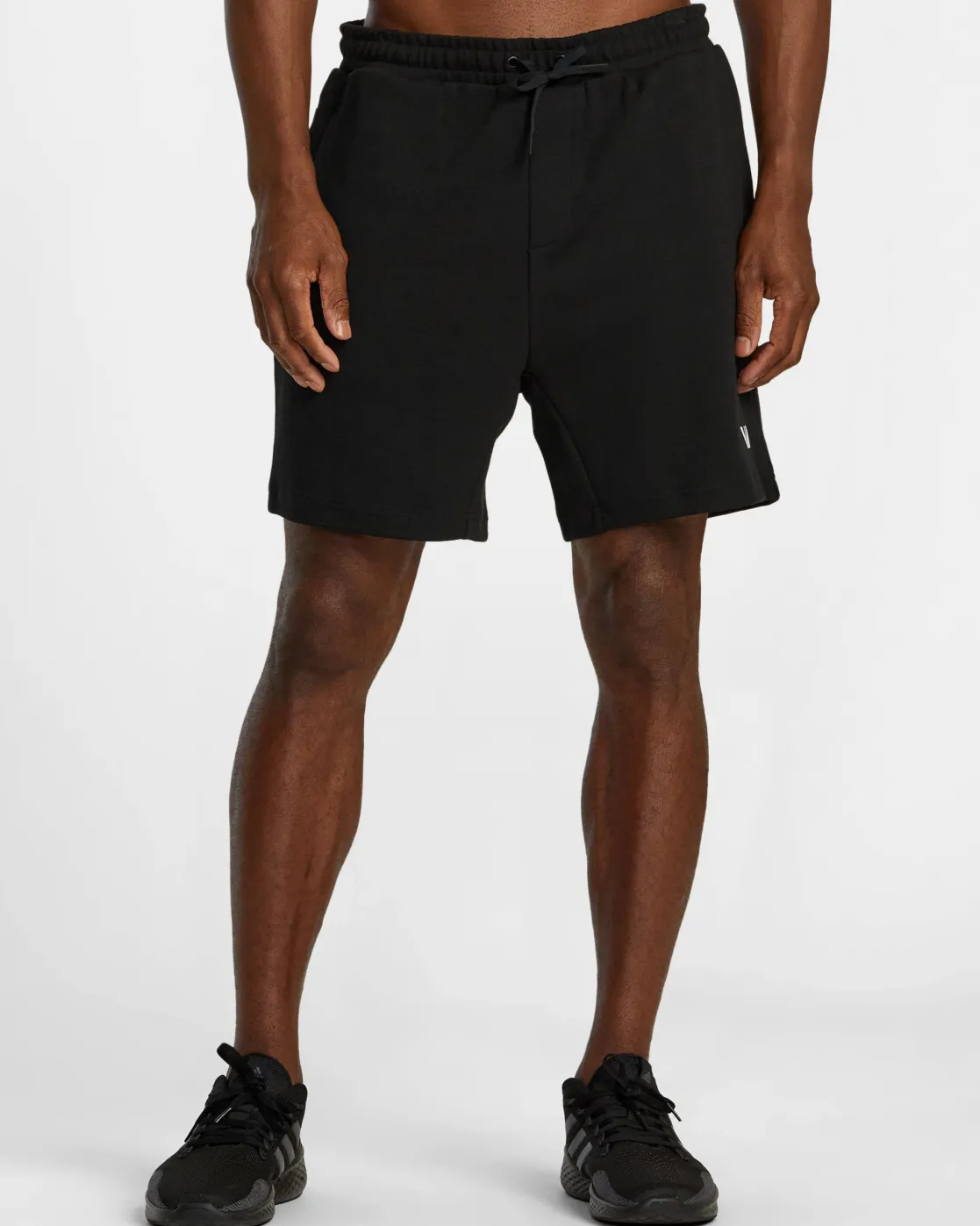 RVCA TECH FLEECE ELASTIC WAIST SHORTS Black Hot