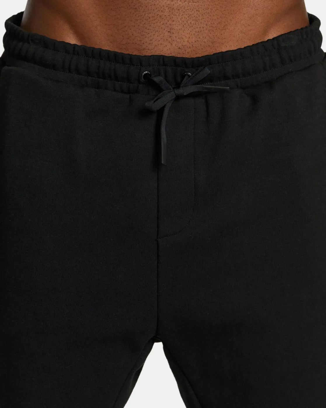 RVCA TECH FLEECE ELASTIC WAIST SHORTS Black Hot