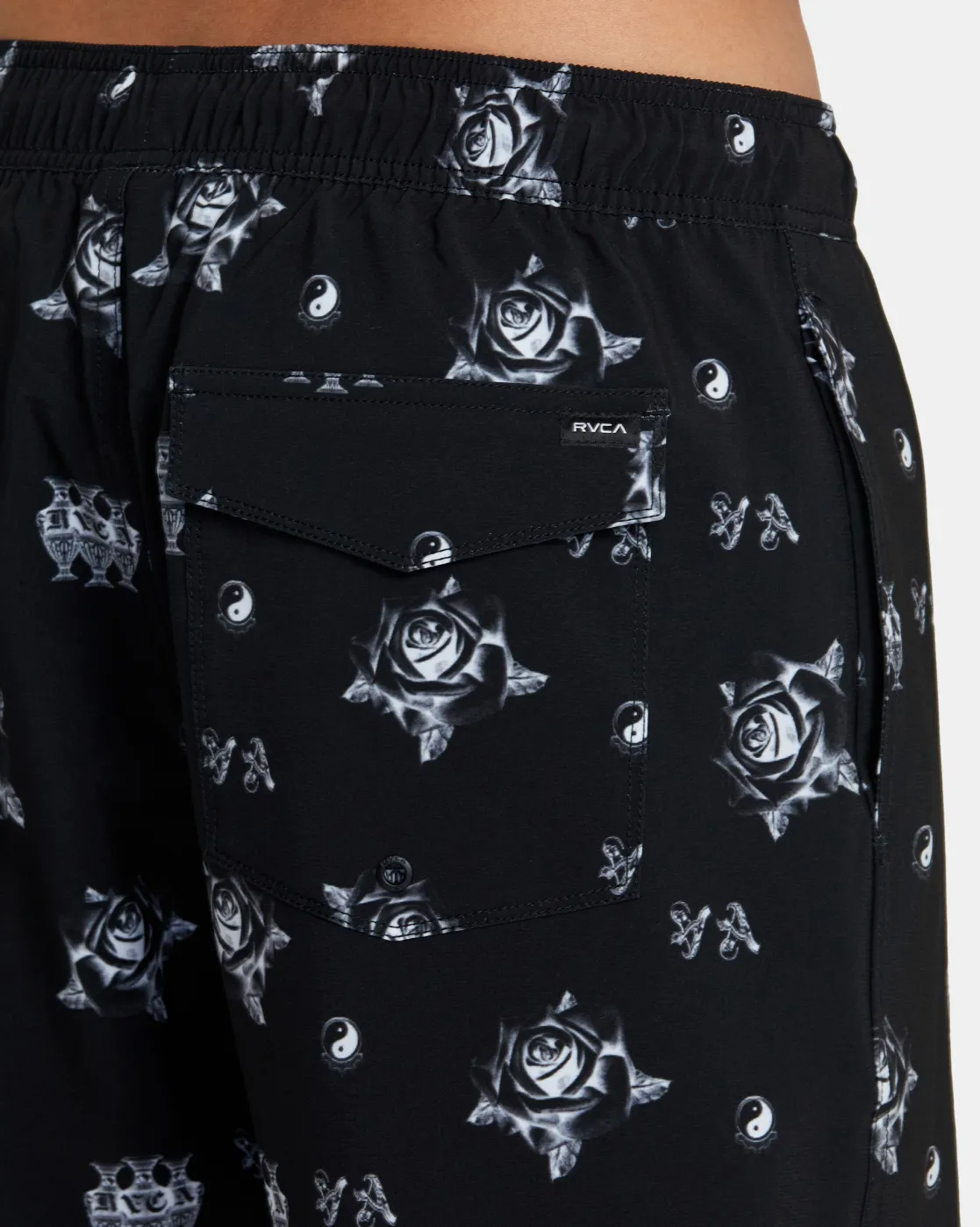 RVCA VA ELASTIC WAIST BENJ BOARDSHORTS 17'' Multi Rose Online