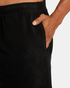 RVCA VA ESSENTIAL MICRO FLEECE SHORT 18