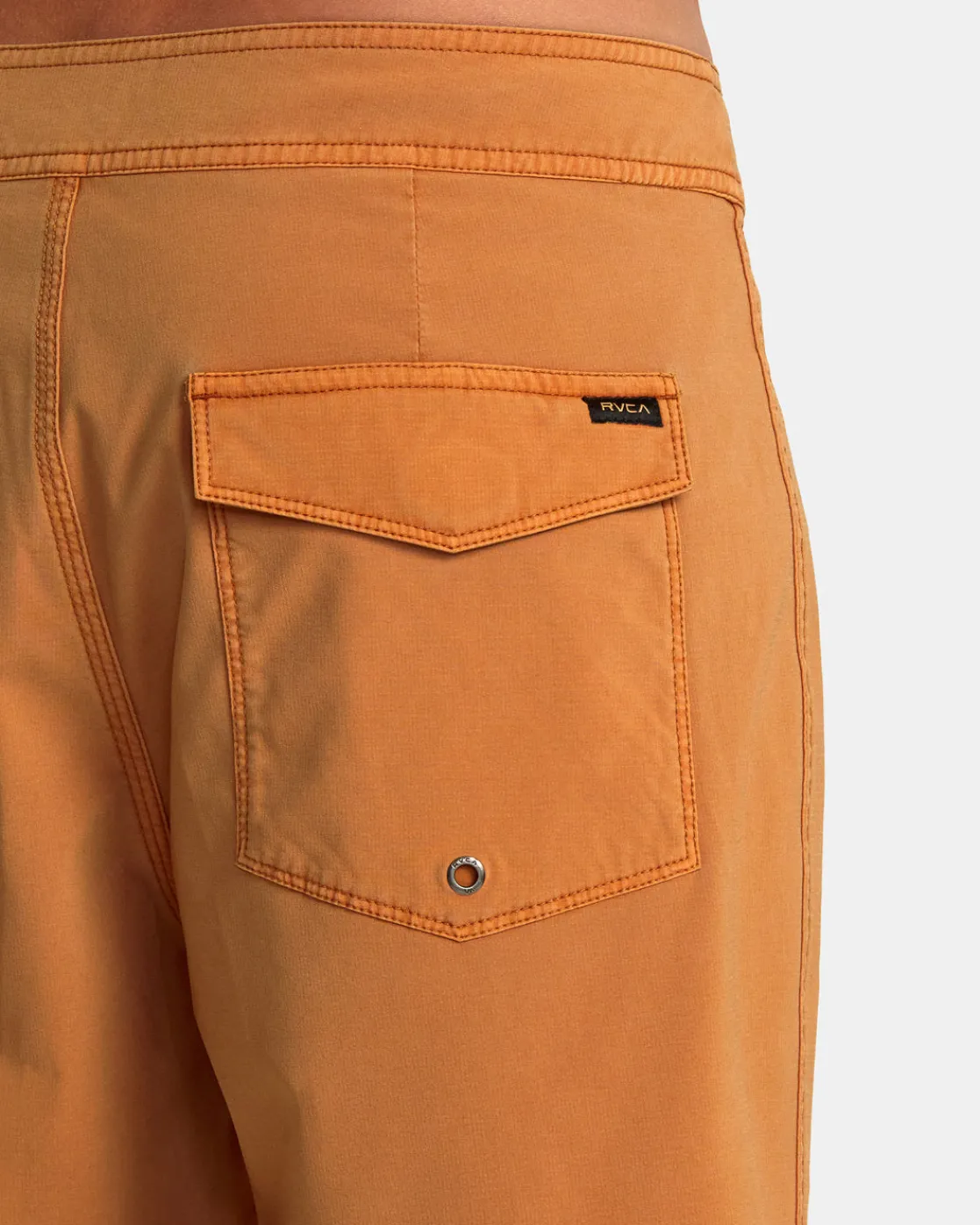 RVCA VA PIGMENT 18" BOARDSHORTS Adobe Discount