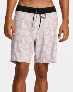 RVCA VA PIGMENT 18" BOARDSHORTS Pale Mauve Clearance