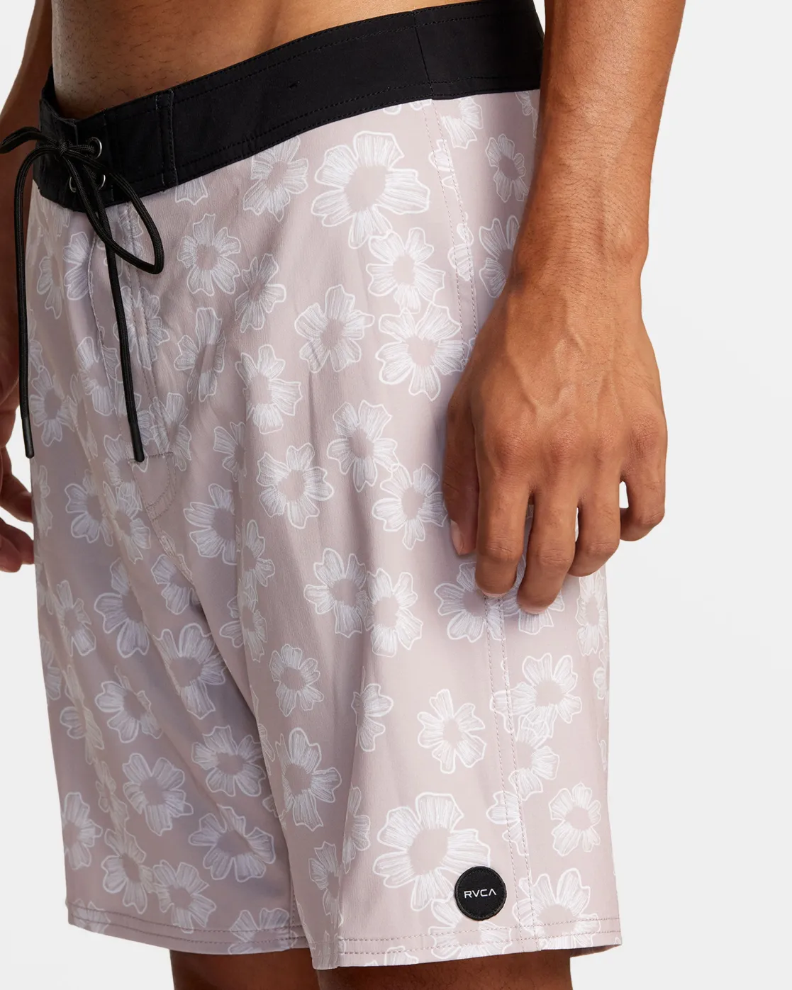 RVCA VA PIGMENT 18" BOARDSHORTS Pale Mauve Clearance