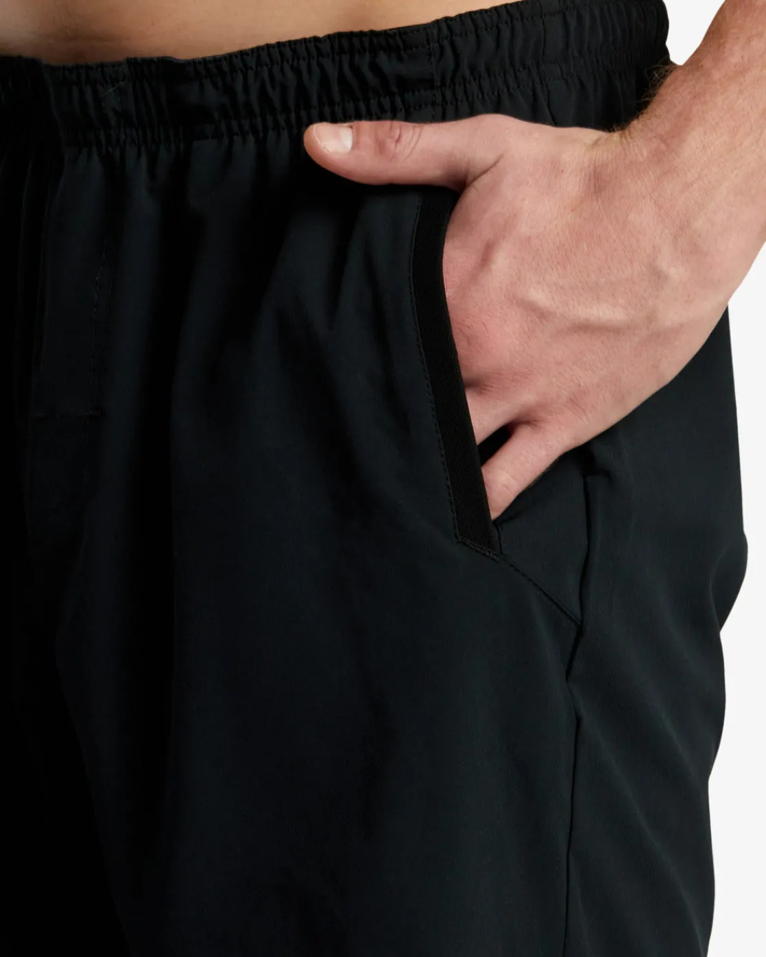 RVCA YOGGER STRETCH 17" ATHLETIC SHORTS Black Hot